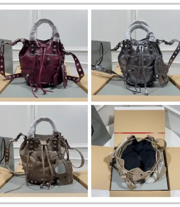 Balenciaga Bucket Bag Burgundy Leather Studded Edges A Bold Fashion Statement size:30×23×17cm #A54208 Balenciaga Bucket Bag Burgundy Leather Studded Edges A Bold Fashion Statement size:30×23×17cm #A54208