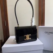 Chic Black Patent Leather Celine Handbag With Signature Gold Hardware For Fashionistas size:18×13×6cm #A54348 Chic Black Patent Leather Celine Handbag With Signature Gold Hardware For Fashionistas size:18×13×6cm #A54348