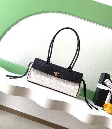 Chanel AS6288 26S Two Tone Barrel Bag Caviar & Shearling Gold CC Top Handle Handbag #A65957 Chanel AS6288 26S Two Tone Barrel Bag Caviar & Shearling Gold CC Top Handle Handbag #A65957