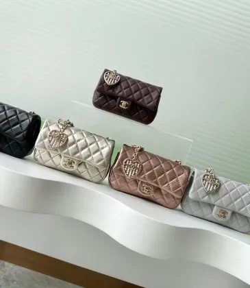 Chanel Mini Flap Bag Quilted Leather Heart Charm & CC Logo Timeless Elegance size:12×8×cm #A54206 Chanel Mini Flap Bag Quilted Leather Heart Charm & CC Logo Timeless Elegance size:12×8×cm #A54206