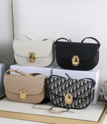 Dior Médaillon flap bag with adjustable shoulder strap #A66796