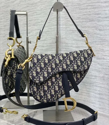 D-ior Saddle Bag 1:1 Original Quality 25cm #999932218 D-ior Saddle Bag 1:1 Original Quality 25cm #999932218