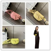 Loewe AAA+ Shoulder Bags Original Quality #A23897 Loewe AAA+ Shoulder Bags Original Quality #A23897