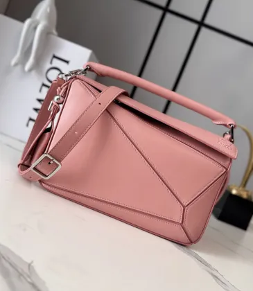 Loewe Featherlight Puzzle Nappa Leather Bag 24x10.5x16.5cm #A63865 Loewe Featherlight Puzzle Nappa Leather Bag 24x10.5x16.5cm #A63865