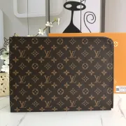 LV briefcase Damier Ebene Chapman #9874050 LV briefcase Damier Ebene Chapman #9874050