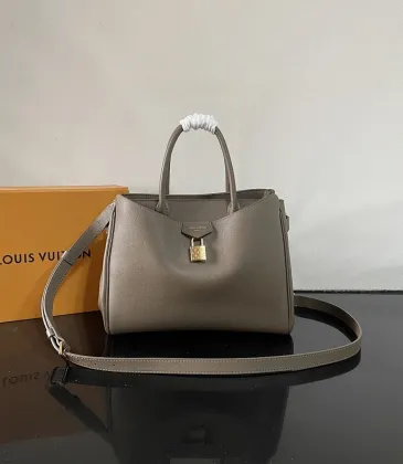  M26502 Original Version Vendôme PM Handbag - Soft Calfskin, Gold Lock, Adjustable Strap (Size: 28.5x22x14.5cm) #A59487