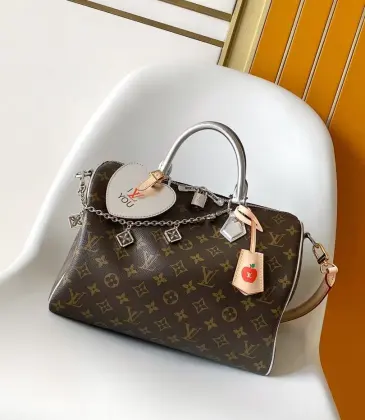 Louis Vuitton Speedy Soft 30 Boho Handbag 30x21x17cm #A63880 Louis Vuitton Speedy Soft 30 Boho Handbag 30x21x17cm #A63880
