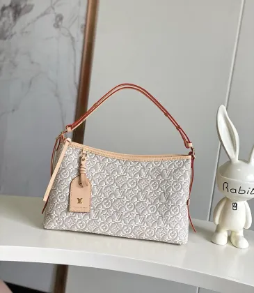 LV White CarryAll East West Hobo M2A136 W20xH10xL33.5cm #A67192 LV White CarryAll East West Hobo M2A136 W20xH10xL33.5cm #A67192