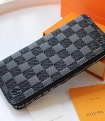 Louis Vuitton Damier Graphite Zippy Wallet With Timeless Checkered Pattern And Premium Craftsmanship #A50303 Louis Vuitton Damier Graphite Zippy Wallet With Timeless Checkered Pattern And Premium Craftsmanship #A50303