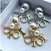 Dior earings Jewelry and original box #A66730