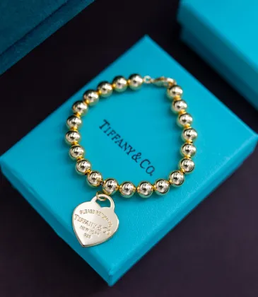 Tiffany Classic Heart Pendant Bracelet   Women's Toggleamp; Link Styles #A52303