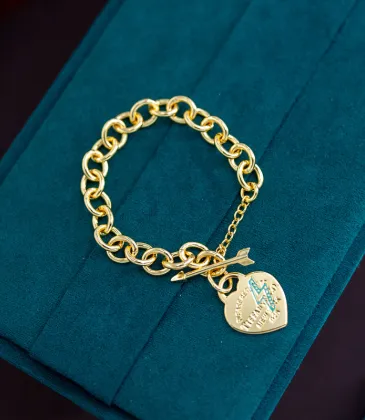 Tiffany Classic Heart Pendant Bracelet   Women's Toggleamp; Link Styles #A52305