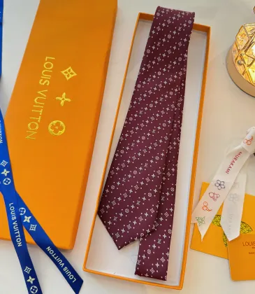 Brand L Necktie and original box #A66467