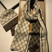 Gucci Wool knitted Scarf and cap #999909604 Gucci Wool knitted Scarf and cap #999909604