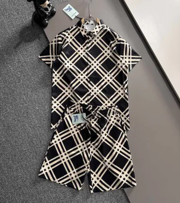 Burberry Tracksuits for Burberry Short Tracksuits for men #A67049
