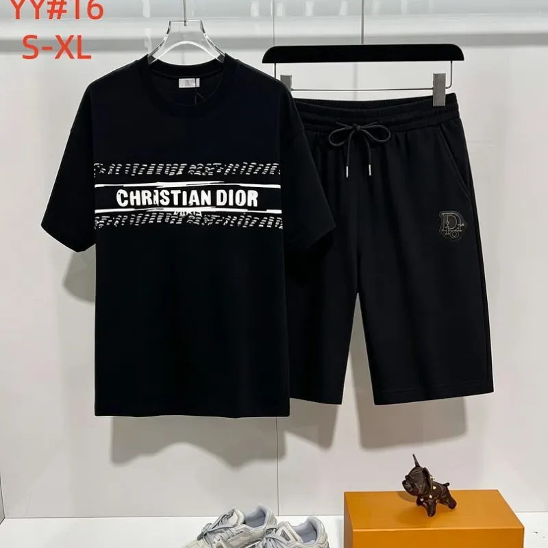 Dior tracksuits for Dior Short Tracksuits for men #A66518
