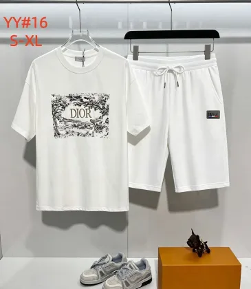 Dior tracksuits for Dior Short Tracksuits for men #A66519