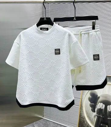 Fendi Tracksuits for Fendi Short Tracksuits for men #A66189