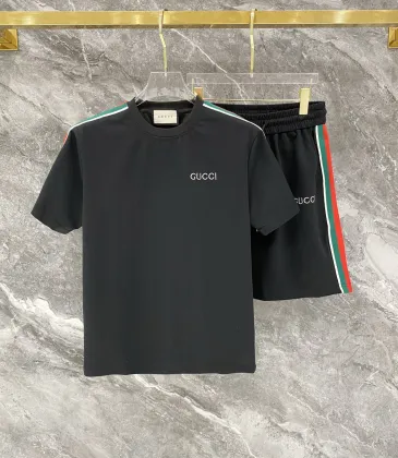 Gucci Tracksuits for Gucci short tracksuits for men #A66990