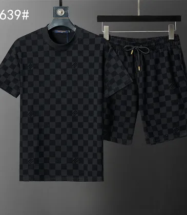 Louis Vuitton tracksuits for Louis Vuitton short tracksuits for men #A61395