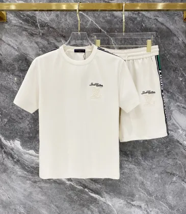 Louis Vuitton tracksuits for Louis Vuitton short tracksuits for men #A66989
