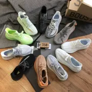 Adidas Yeezy 350 Boost AAAA High quality (17 colors) #9125029 Adidas Yeezy 350 Boost AAAA High quality (17 colors) #9125029