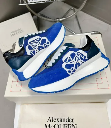 Alexander McQueen Sneakers Sprint Runner in Ocean/navy/black #A30717 Alexander McQueen Sneakers Sprint Runner in Ocean/navy/black #A30717