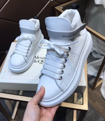 Alexander McQueen Shoes for Unisex McQueen Sneakers #999915888 Alexander McQueen Shoes for Unisex McQueen Sneakers #999915888