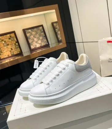 Alexander McQueen Shoes for Unisex McQueen Sneakers #A55846 Alexander McQueen Shoes for Unisex McQueen Sneakers #A55846