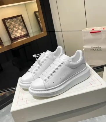 Alexander McQueen Shoes for Unisex McQueen Sneakers #A55854 Alexander McQueen Shoes for Unisex McQueen Sneakers #A55854
