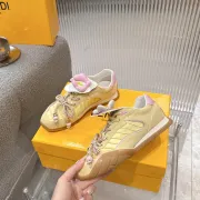 Fendi shoes for Women's Fendi Sneakers #A64359