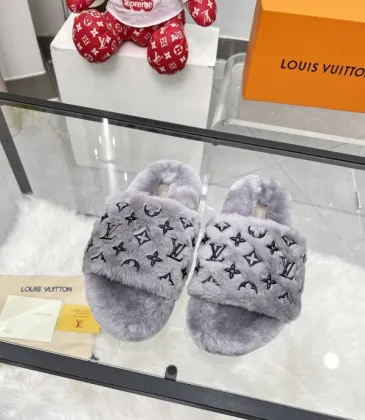 Louis Vuitton Shoes for Women's Louis Vuitton Slippers #A57894