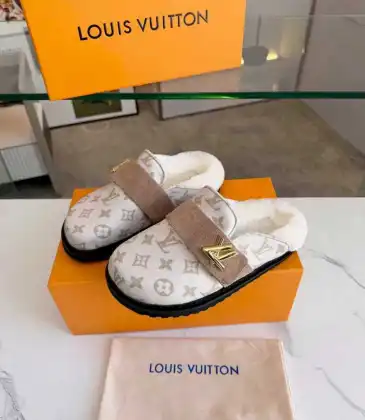 Louis Vuitton Shoes for Women's Louis Vuitton Slippers #A58624