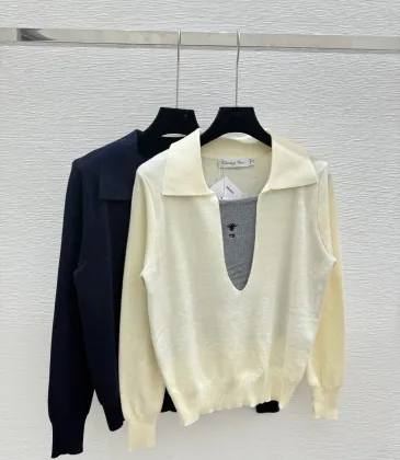 D-ior Ecru Cannage Knit Cropped Zip-Up Cardigan Timeless Luxury Piece #A54569 D-ior Ecru Cannage Knit Cropped Zip-Up Cardigan Timeless Luxury Piece #A54569